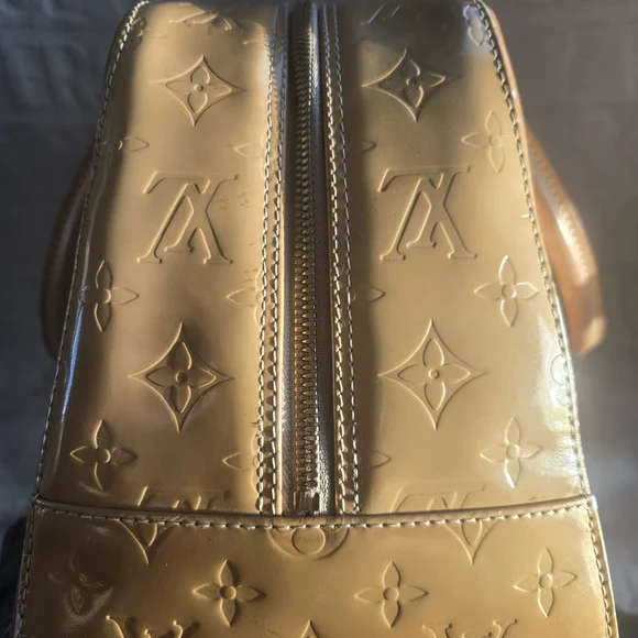 Louis Vuitton Gold Monogram Handbag - Picture 5 of 12